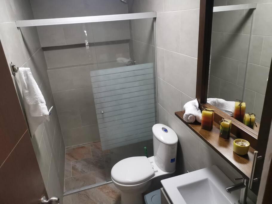 La Lunar Un Espacio Ideal Para Trabajar Y Conocer Medellín Exterior foto